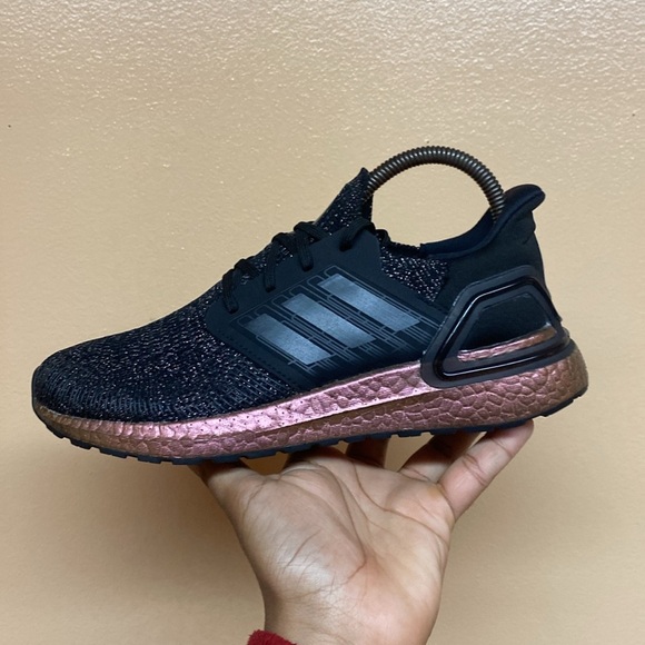 Adidas UltraBoost 20 PrimeBlue Black Signal Pink - Picture 11 of 17